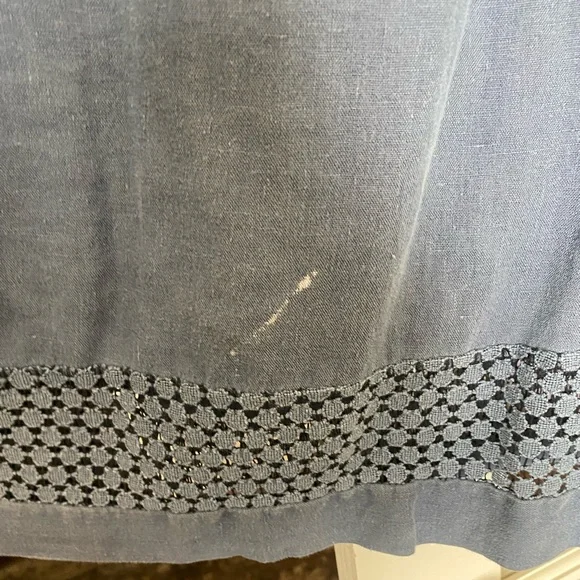 Sleeveless Linen Dress - Picture 5 of 5